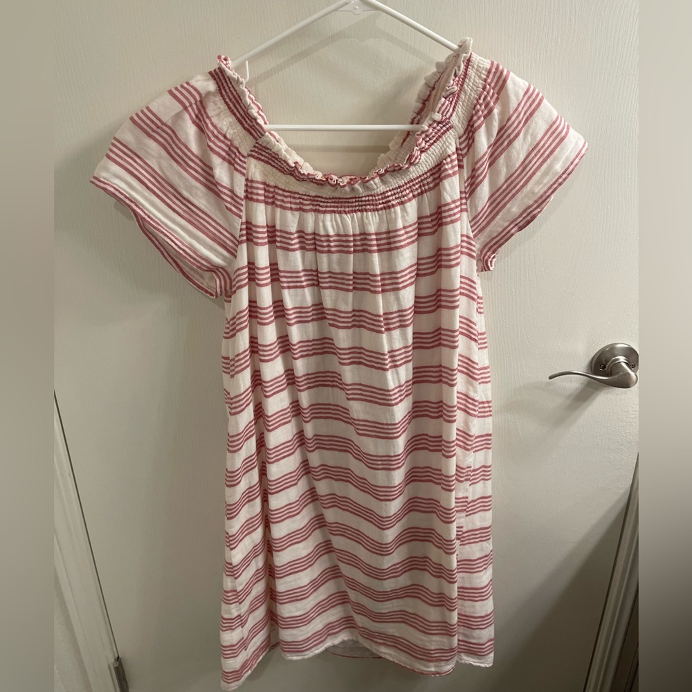 Off-the-shoulder white and pink dress
